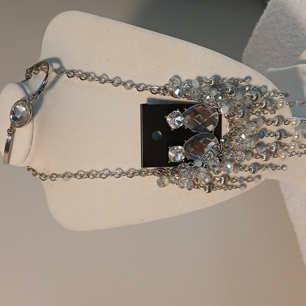 Elegant Silver and Pearl Necklace with Rhinestone Bracelet & Rhinestone Earrings